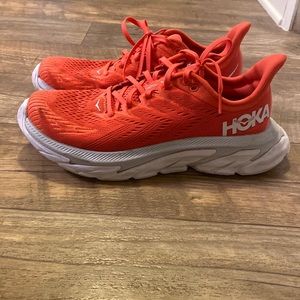 Hoka